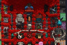 Mega Offering Instaled At Main Square For Dia De Muertos Celebrations