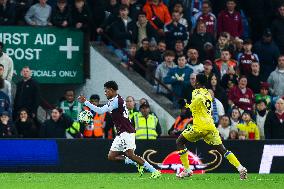 Aston Villa v Crystal Palace - Carabao Cup Fourth Round