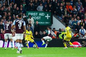 Aston Villa v Crystal Palace - Carabao Cup Fourth Round