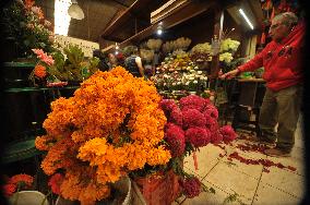 Sale For The Dia De Muertos Celebrations