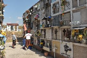 People Visit Cemeteries For The Dia De Muertos Celebrations