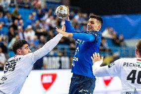 EHF Champions League - Orlen Wisla Plock v Veszprem HC