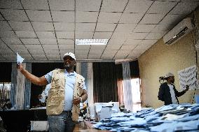 Vote Counting at Botswana