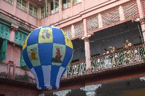 Daily Life In Kolkata, India