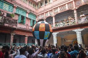 Daily Life In Kolkata, India