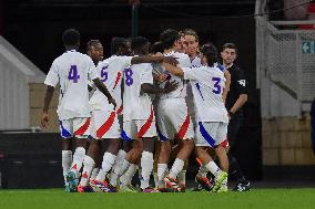 Middlesbrough v Olympique Lyonnais - Premier League International Cup