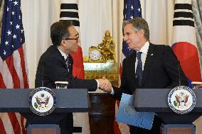 DC: Sec Blinkeb and Korea Foreign Affairs Minister Cho Tae-yul hold a 2+2 Ministerial meeting press conference