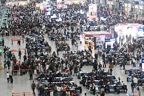 Typhoon Affect Shanghai Traffic