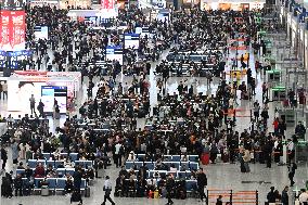 Typhoon Affect Shanghai Traffic