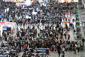 Typhoon Affect Shanghai Traffic