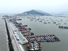 Typhoon Kong-Rey Hit Lianyungang