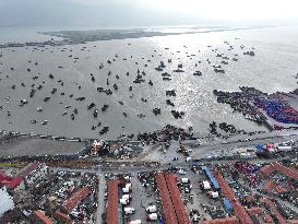 Typhoon Kong-Rey Hit Lianyungang