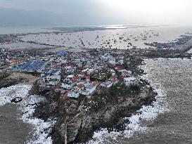 Typhoon Kong-Rey Hit Lianyungang