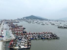 Typhoon Kong-Rey Hit Lianyungang