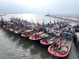 Typhoon Kong-Rey Hit Lianyungang