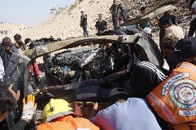 Three Civilians Killed In Israeli Shelling Targeting A Civilian Car - Khan Yunis