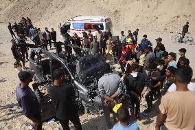 Three Civilians Killed In Israeli Shelling Targeting A Civilian Car - Khan Yunis