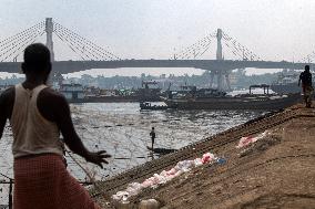 Daily Life In Chittagong