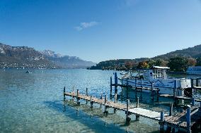 Illustration Of Lake - Annecy