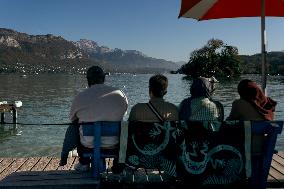 Illustration Of Lake - Annecy