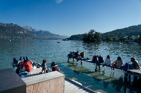 Illustration Of Lake - Annecy