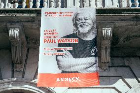 Poster In Support Of Paul Watson - Annecy