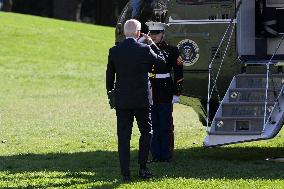 DC: President Biden hold a White House departure