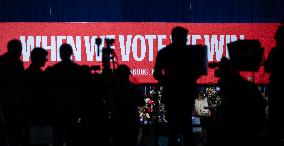 Kamala Harris holds get out the vote rally in Harrisburg, PA