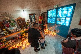 Devotees Gives Tribute Of Santa Muerte