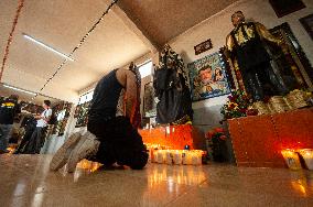 Devotees Gives Tribute Of Santa Muerte