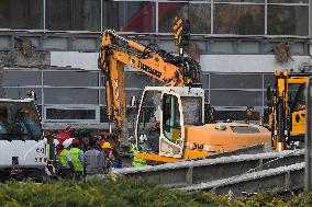 At Least 14 Killed After Railway Station Roof Collapses - Serbia