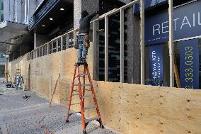 DC: Business Owner boarded windows for Presidential Election Nov 5, 2024