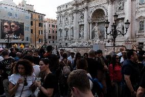 Trevi Fountain, Coin-throwing Pool Installed During Restoration Work