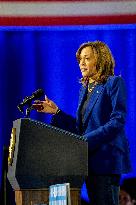 Kamala Harris Campaigns In Reno - Nevada