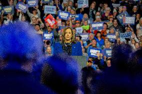 Kamala Harris Campaigns In Reno - Nevada