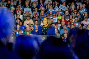 Kamala Harris Campaigns In Reno - Nevada