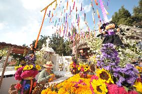 Dia de Muertos Celebrations - Mexico