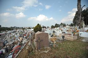 Dia de Muertos Celebrations - Mexico