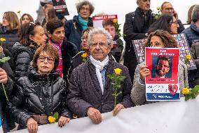 'Mothers of Hope' Gather In Paris