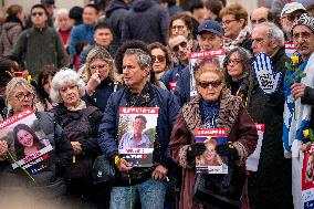 'Mothers of Hope' Gather In Paris