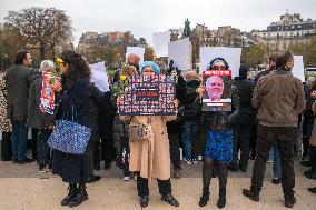 'Mothers of Hope' Gather In Paris