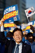 Democratic Party 300,000 People Rally To Demand Special Investigation Of First Lady Kim Keon-hee