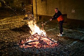 ''Fucacoste'' Festival In Orsara Di Puglia