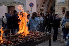 ''Fucacoste'' Festival In Orsara Di Puglia