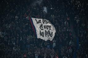 Ligue 1 PSG vs RC Lens - supporters FA