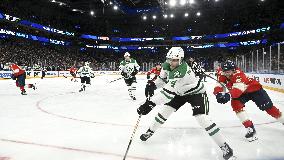 NHL GLOBAL SERIES: Dallas Stars vs Florida Panthers