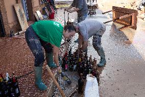 Recovery Efforts Continue After Historic Flooding - Spain