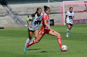 U.N.A.M. - Pumas v Necaxa