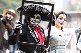 Day Of The Dead Parade - Mexico City