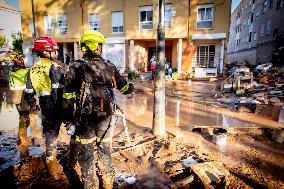 Volunteers In Valencia Floods